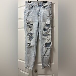 American Eagle Outfitters Light Gray Distressed Jeans